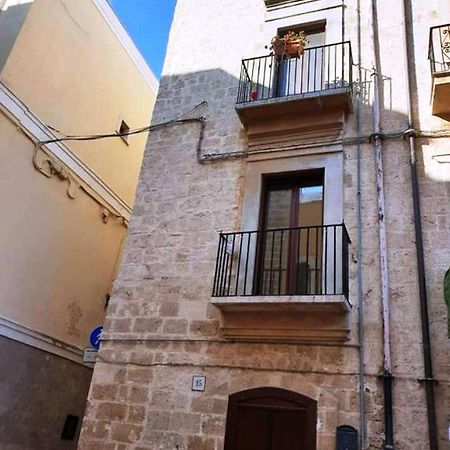 Casa Nicolaus Apartment Bari Bagian luar foto